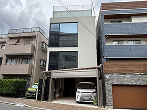広尾3丁目 屋上テラスのあるRC造住宅